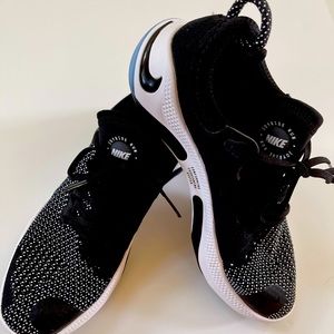Nike Running Shoe- black- size 9